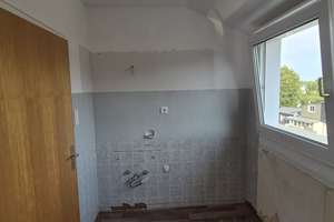 Kompaktes Zuhause in Remscheid: Modernisierte 2,5-Zimmer-Wohnung – Barmer Straße 59, 42899 Großhülsberg, Remscheid – Vorschaubild 4