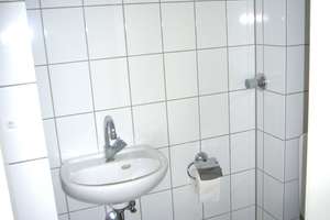 Helle, großzügige Zweizimmerwohnung mit Tageslichtbad direkt vom Vermieter – Langeoogstr. 22, 40468 Unterrath, Düsseldorf – Vorschaubild 5