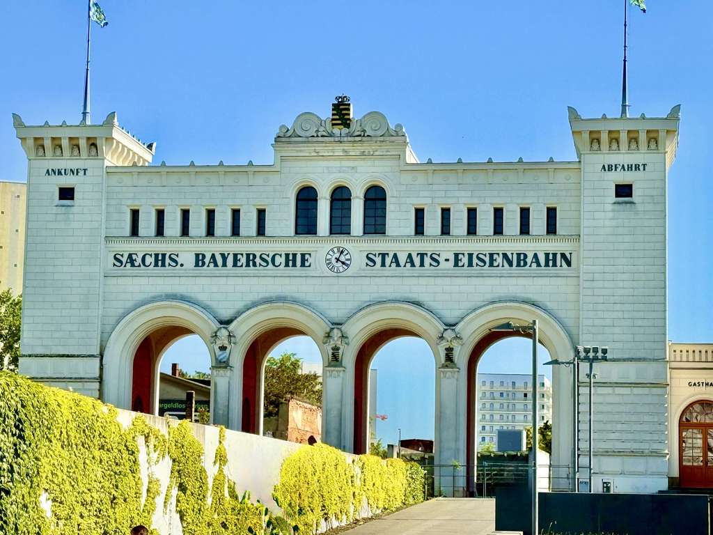 4- Raum Wohnung - Modern und Zentral Wohnen - in schöner Stadtlage von Leipzig