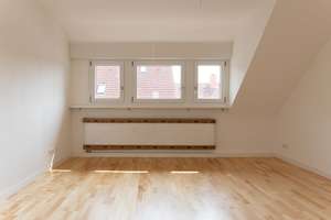 Schöne DG-Wohnung - Zweitbezug in Karlsruhe, Beiertheim-Bulach – Oberkirchfeldstraße 30, 76135 Beiertheim-Bulach, Karlsruhe – Vorschaubild 13
