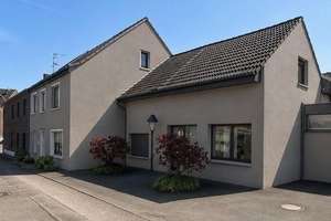 Grosses Haus (186 m2) in MG-Hehn - frisch modernisiert