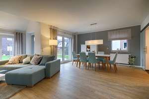 LETZTE DHH - Bestseller*Geräumige Doppelhaushälfte* 4 Zimmer plus Dachstudio*! 65 – Julius-Frank-Str. 65, 28865 Lilienthal – Vorschaubild 2