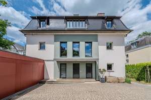 Repräsentatives Anwesen mit großem Garten, Schwimmbad und Traumblick in Bestlage – 70597 Degerloch (Ortsteil), Stuttgart – Vorschaubild 2