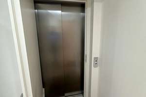 Architektonische Klarheit trifft Wohnkomfort – Erdgeschosswohnung mit Garten & Aufzugsdirektzugang – 53919 Weilerswist – Vorschaubild 4