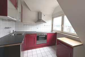 Attraktive, freie 2 ½-Zimmer-DG-Wohnung mit Stellplatz – Die vollständige Adresse der Immobilie erhältst du vom Anbieter., 70563 Vaihingen-Mitte, Stuttgart – Vorschaubild 3