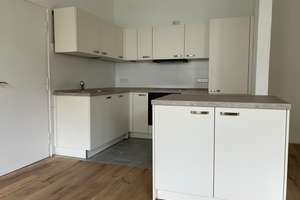 Helle 5-Zimmerwohnung mit Blick auf K 21 – Elisabethstraße 25, 40217 Unterbilk, Düsseldorf – Vorschaubild 3
