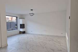 4,5-Zimmer-Reiheneckhaus in Wedel –teilmöbliert- Gehobene Ausstattung, Garten & Carport-WG geeignet