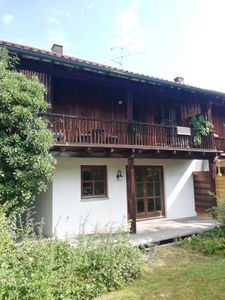 Modernes Wohnen: 2-Zimmer-Wohnung in Walpertskirchen