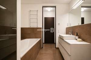 Moderne 5-Zimmer-Maisonettewohnung mit Loftcharakter und Terrasse – Die vollständige Adresse der Immobilie erhältst du vom Anbieter., 10969 Kreuzberg, Berlin – Vorschaubild 9