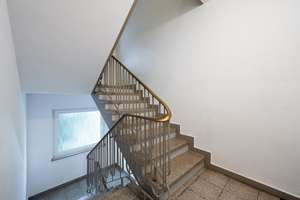 WGH mit freier Wohnung und Entwicklungspotenzial in Köln-Müngersdorf – Die vollständige Adresse der Immobilie erhältst du vom Anbieter., 50933 Müngersdorf, Köln – Vorschaubild 44