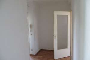 Modernes Altbau-Flair für Singles & Paare – Holzmarktstraße 21, 14641 Nauen – Vorschaubild 2