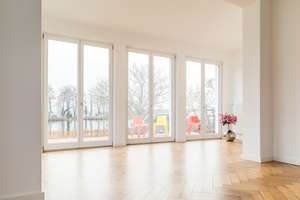 Liebhaberobjekt an der Spree mit Steg, großem Garten , Einliegerwohnung