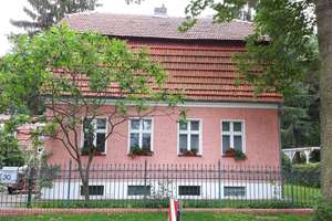 Schmuckstück  Einfamilienhaus im Grünen mit großem Garten