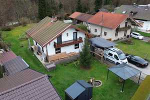 Bestlage Traunreut/St. Georgen: Einfamilienhaus mit gr. Grundstück und zusätzl. Baurecht für EFH – Traunstein (Kreis) – Vorschaubild 6