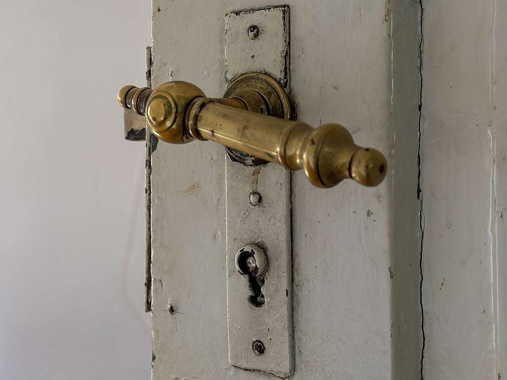 Immobilie in Unterensingen - //Sanierungsobjekt //Halbhöhenlage Unterensingen //Denkmalschutz (230 m²) und Neubau (200 m²) - Bild 1