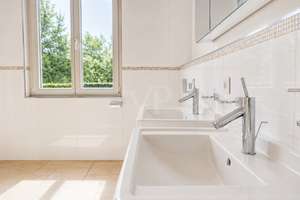 Neuer Preis: Schlosshotel – Exklusive Terrassenwohnung in traumhafter Lage mit einzigartigem Blick – Die vollständige Adresse der Immobilie erhältst du vom Anbieter., 69117 Altstadt, Heidelberg – Vorschaubild 13