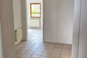 Sanierte 4-Zimmer-EG-Wohnung mit geh. Innenausstattung, Garten, Garage und Einbauküche – Dietrich-Bonhoeffer-Straße 2, 69514 Rhein-Neckar-Kreis – Vorschaubild 9