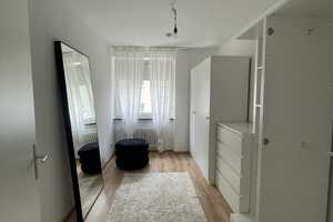 Voll möblierte 3- Zimmer-Wohnung zur Zwischenmiete - Waschmaschine & Internet inklusive – B 1 9, 68159 Mannheim – Vorschaubild 6