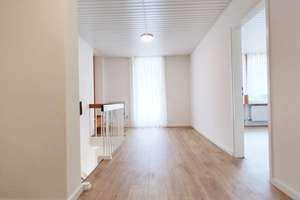 Charmanter Bungalow mit großem Garten in Orschel-Hagen – Die vollständige Adresse der Immobilie erhältst du vom Anbieter., 72760 Reutlingen-Mitte, Reutlingen – Vorschaubild 4