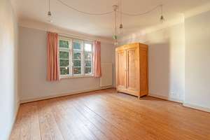 Property thumbnail 8