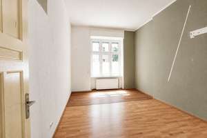 Bezugsfreie 4-Zimmer-Altbauwohnung – barrierefrei (WE05) – Die vollständige Adresse der Immobilie erhältst du vom Anbieter., 13359 Gesundbrunnen, Berlin – Vorschaubild 2