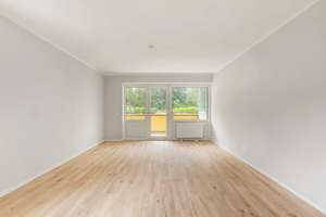 Erstbezug nach Sanierung - Bezugsfreie 3-Zimmer Wohnung in grüner Lage von Wuppertal – Die vollständige Adresse der Immobilie erhältst du vom Anbieter., 42117 Elberfeld, Wuppertal – Vorschaubild 1