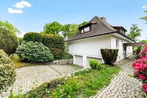 Hohe Privatsphäre in Ammersbek-Bünningstedt. 6-Zimmer mit ca. 2.100 m² parkähnlichem Südgrundstück. – Die vollständige Adresse der Immobilie erhältst du vom Anbieter., 22949 Ammersbek – Vorschaubild 15