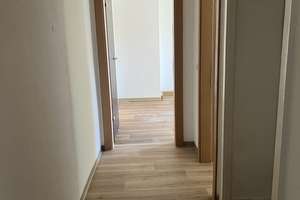 Schöne 2-Raum-Wohnung in Zentrumsnähe – Niemöllerstr. 7, 4610 Meuselwitz – Vorschaubild 3