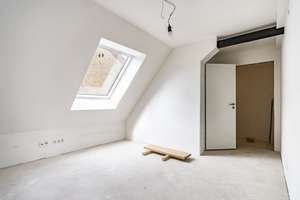NEU ! *Paul & Partner* HISTORISCHE DOPPELHAUSHÄLFTE ZUM INDIVIDUELLEN AUSBAU ! – Die vollständige Adresse der Immobilie erhältst du vom Anbieter., 65207 Rambach, Wiesbaden – Vorschaubild 16