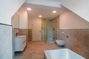 Ausbaufähiges Penthouse-Dachgeschoss mit viel Potenzial – 165 m² Wohnfläche, flexibel nutzbar – Die vollständige Adresse der Immobilie erhältst du vom Anbieter., 30625 Kleefeld, Hannover – Vorschaubild 13