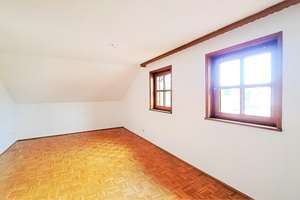 Ein ganzes Haus zum Verlieben 
Schöner WOHNEN – 5 Gehminuten zur S-Bahnstation – Die vollständige Adresse der Immobilie erhältst du vom Anbieter., 82340 Feldafing – Vorschaubild 8