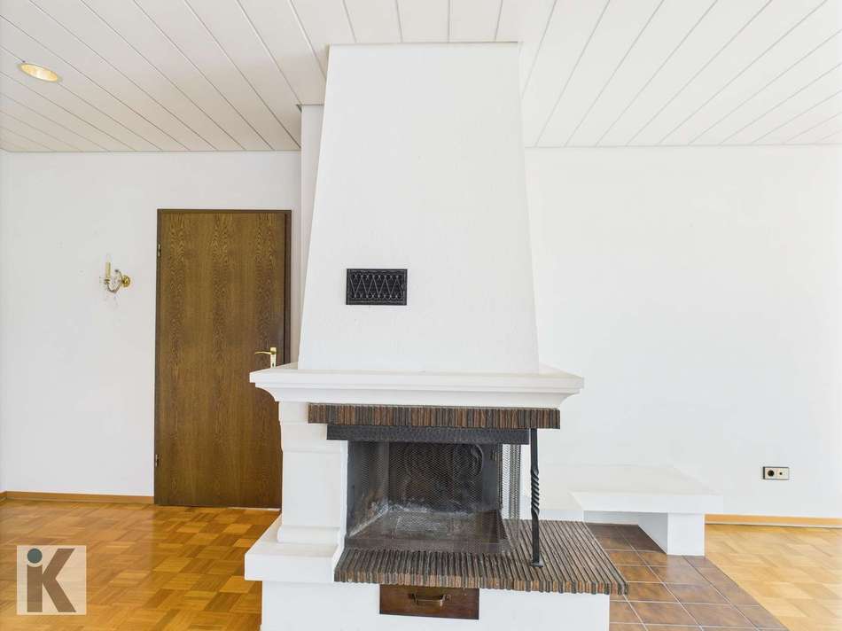 Kamin EG