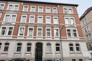 Helle und ruhige 45 qm 2 Zimmer-Dachgeschosswohnung in attraktiver Wohnlage in der Thomaestraße 14. – Die vollständige Adresse der Immobilie erhältst du vom Anbieter., 38118 Westliches Ringgebiet, Braunschweig – Vorschaubild 2