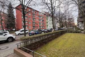 Stilvolles Penthouse mit umlaufender Terrasse & Loggia in Grunewaldlage – Die vollständige Adresse der Immobilie erhältst du vom Anbieter., 14193 Schmargendorf, Berlin – Vorschaubild 74