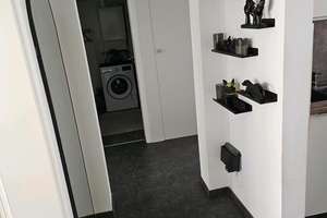     Einziehen und Wohlfühlen – liebevoll renovierte 3-Zimmer-Wohnung – Die vollständige Adresse der Immobilie erhältst du vom Anbieter., 86156 Kriegshaber, Augsburg – Vorschaubild 2