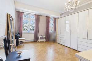 Stilvolle 4-Zimmer-Altbauwohnung mit zwei Balkonen, Aufzug und außergewöhnlichem Raumgefühl – Die vollständige Adresse der Immobilie erhältst du vom Anbieter., 76185 Weststadt, Karlsruhe – Vorschaubild 15