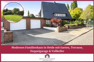 Modernes Familienhaus in Heide mit Garten, Terrasse, Doppelgarage & Vollkeller – Die vollständige Adresse der Immobilie erhältst du vom Anbieter., 25746 Heide – Vorschaubild 1