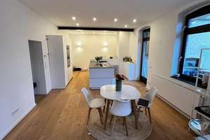 Stilvolle Altbauwohnung Köln-Sülz | Weyertal | 90 m² – Weyertal 15, 50937 Sülz, Köln – Vorschaubild 1
