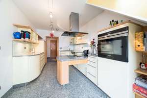 Lichtdurchflutete 4 Zimmer Maisonette mit Wintergarten und Tiefgaragenstellplatz in Eibach – Die vollständige Adresse der Immobilie erhältst du vom Anbieter., 90451 Eibach, Nürnberg – Vorschaubild 4