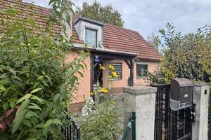 Teilrenoviertes Haus zu verkaufen, renovierungsbedürftig – Die vollständige Adresse der Immobilie erhältst du vom Anbieter., 80997 Moosach-Bahnhof, München – Vorschaubild 5