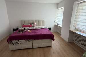     Helle 3-Zimmer-Wohnung mit Einbauküche und Stellplatz - ab 01.08  – Die vollständige Adresse der Immobilie erhältst du vom Anbieter., 80807 Milbertshofen, München – Vorschaubild 9