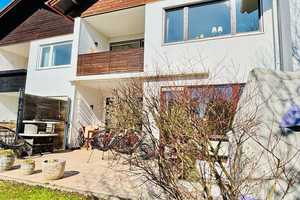 Ansprechendes und neuwertiges 5-Zimmer-Reihenhaus mit gehobener Innenausstattung in Stephanskirchen – Rosenheim (Kreis) – Vorschaubild 8