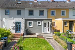 Zu Hause mit Kamin, Garten und Stellplatz