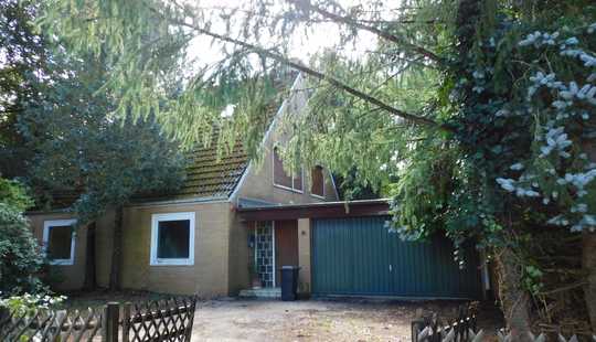 Bild von Großes Einfamilienhaus in Großburgwedel, sanierungsbedürftig