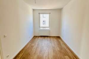 Heilbronn Hochgelegen - Moderne 3-Zimmer Penthouse Wohnung mit hochwertiger Einbauküche – Manfred-Weinmann-Ring 10, 74078 Neckargartach, Heilbronn – Vorschaubild 12