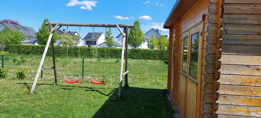 Immobilie in Maisach - Lichtdurchflutete 4-Zimmer-Gartenwohnung (144 m²) & helles DG-Studio (52 m²) in Maisach (Erbpacht)  - Bild 4