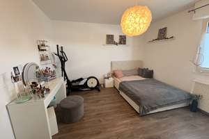 CITYHOUSE: Lichtdurchflutete 2-Zimmer-Wohnung in Rheinnähe mit Balkon, EBK und Stellplatz – Sandbergstraße 7, 51143 Langel, Köln – Vorschaubild 9