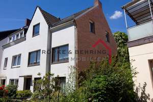 Großzügiges Reihenendhaus mit großem Garten, Terrasse & Garage