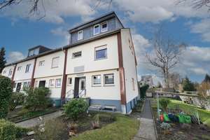 Familientraum in Paderborn: Reihenendhaus mit Garten, Terrasse & vielseitiger Raumaufteilung – Die vollständige Adresse der Immobilie erhältst du vom Anbieter., 33102 Kernstadt, Paderborn – Vorschaubild 2