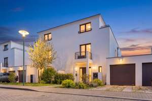 Exklusives Einfamilienhaus (6 Zi.) |  240m2 | Sehr hell | Ruhig & grün, ideal für Familien |01.08.26 – leo-bauer straße 10, 14476 Groß Glienicke, Potsdam – Vorschaubild 25